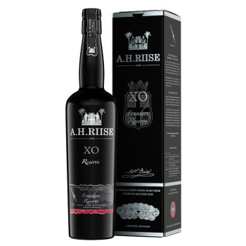 A.H.Riise XO Founders Reserve IV 0,7l 45,1% Giftbox - 1